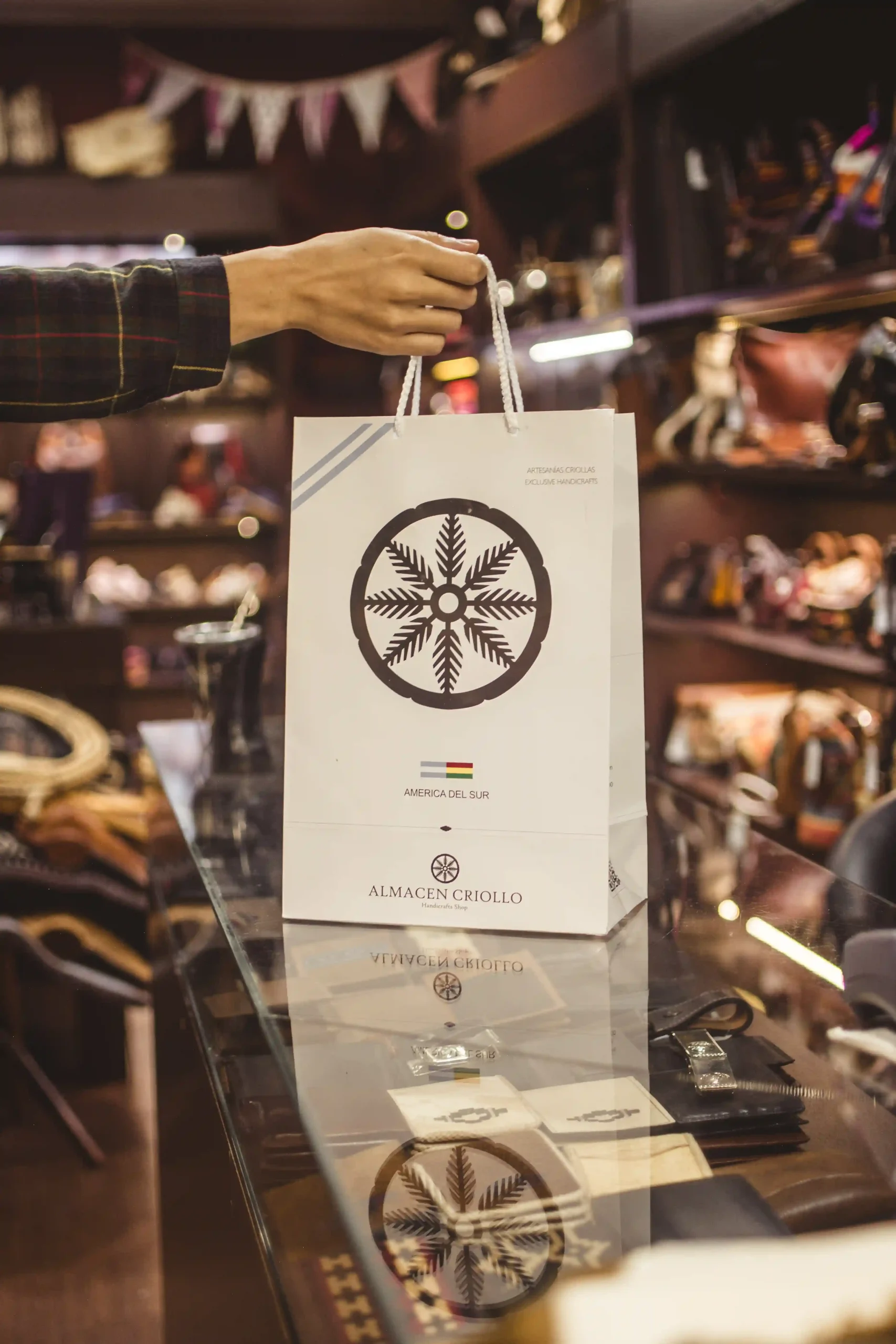 Almacén Criollo, tienda oficial minorista